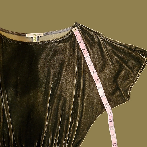 Velvet Heart Small Dark Olive Green Velvet Dress - Picture 9 of 12